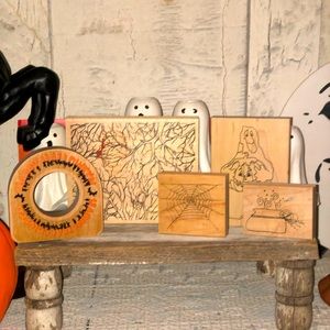 Set of 5 Halloween Stamps.🎃👻🖤
